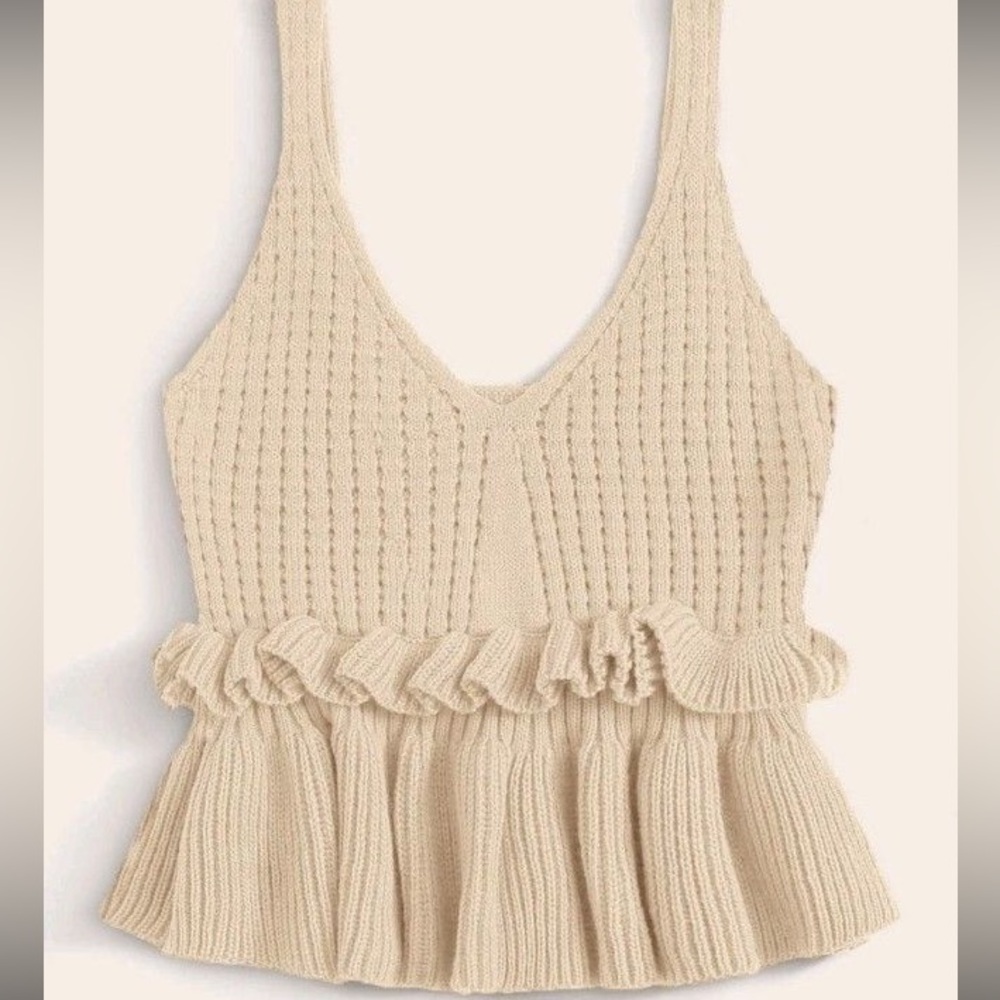🖤Knit Cream Peplum Tank Top